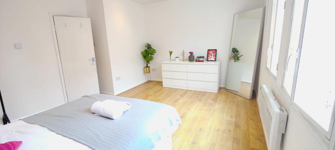 Spacious 3 Bed Flat Near Liverpool Street, Spitalfields Londres Extérieur photo